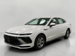 Hyundai Sonata SE FWD 2026