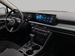 Hyundai Sonata SE FWD 2026