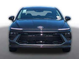 Hyundai Sonata SE FWD 2025