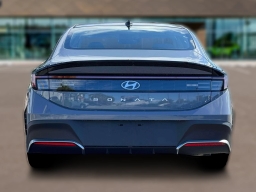 Hyundai Sonata SE FWD 2026