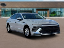 Hyundai Sonata SE FWD 2026