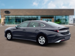 Hyundai Sonata SE FWD 2026