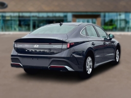 Hyundai Sonata SE FWD 2026