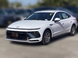 Hyundai Sonata SE FWD 2026