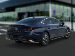Hyundai Sonata Hybrid Blue FWD 2026