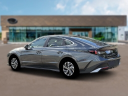 Hyundai Sonata Hybrid Blue FWD 2026