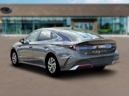 Hyundai Sonata Hybrid Blue FWD 2026