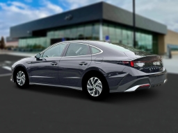 Hyundai Sonata Hybrid Blue FWD 2026