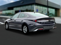 Hyundai Sonata Hybrid Blue FWD 2026