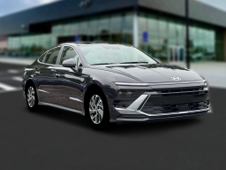 Hyundai Sonata Hybrid Blue FWD 2026