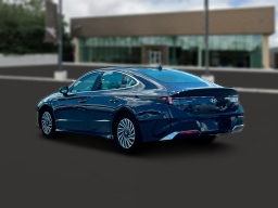Hyundai Sonata Hybrid SEL FWD 2025