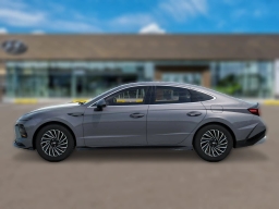 Hyundai Sonata Hybrid SEL FWD 2026