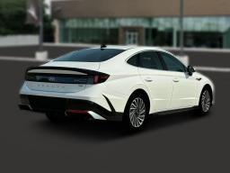 Hyundai Sonata Hybrid SEL FWD 2025