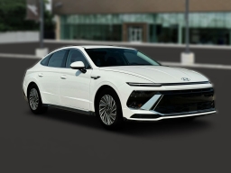 Hyundai Sonata Hybrid SEL FWD 2025