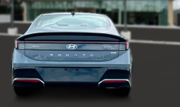 Hyundai Sonata Hybrid SEL FWD 2025