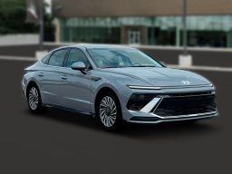 Hyundai Sonata Hybrid SEL FWD 2025