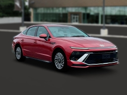 Hyundai Sonata Hybrid SEL FWD 2025