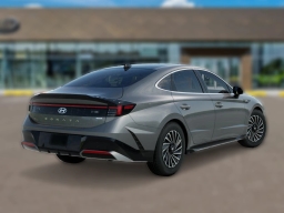 Hyundai Sonata Hybrid SEL FWD 2026