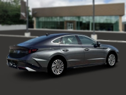 Hyundai Sonata Hybrid SEL FWD 2026