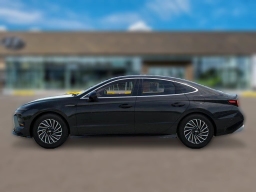 Hyundai Sonata Hybrid Limited FWD 2025