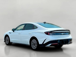 Hyundai Sonata Hybrid Limited FWD 2025