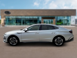 Hyundai Sonata SEL Sport FWD 2026