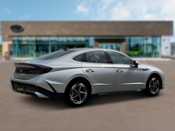 Hyundai Sonata SEL Sport FWD 2026