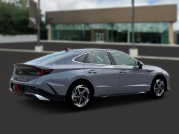 Hyundai Sonata SEL Sport FWD 2026