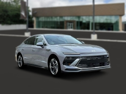 Hyundai Sonata SEL Sport FWD 2026
