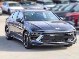 Hyundai Sonata SEL Sport FWD 2026