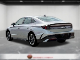 Hyundai Sonata SEL Sport FWD 2026