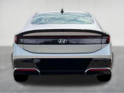 Hyundai Sonata SEL Sport FWD 2026