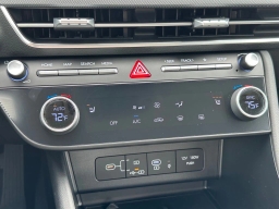 Hyundai Sonata SEL Sport AWD 2026