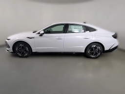 Hyundai Sonata SEL Sport FWD 2026