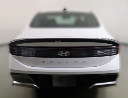 Hyundai Sonata SEL Sport FWD 2026