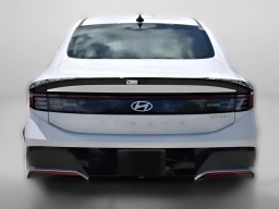 Hyundai Sonata SEL Sport FWD 2026