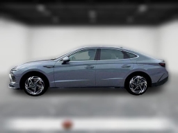 Hyundai Sonata SEL Sport FWD 2026