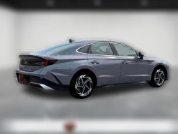 Hyundai Sonata SEL Sport FWD 2026