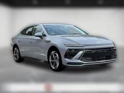 Hyundai Sonata SEL Sport FWD 2026