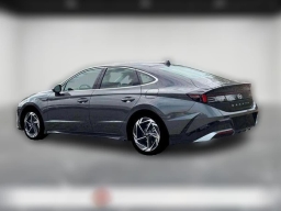 Hyundai Sonata SEL Sport AWD 2026