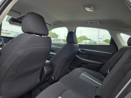 Hyundai Sonata SEL FWD 2025