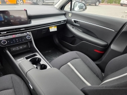 Hyundai Sonata SEL FWD 2025