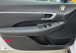 Hyundai Sonata SEL FWD 2025