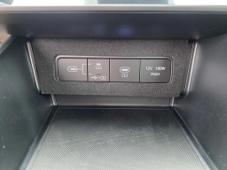 Hyundai Sonata SEL FWD 2025