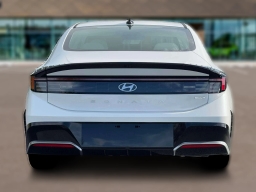 Hyundai Sonata SEL Sport FWD 2026