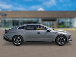 Hyundai Sonata SEL Sport FWD 2026