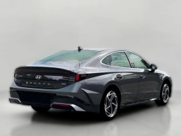 Hyundai Sonata SEL Sport AWD 2026