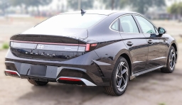 Hyundai Sonata SEL Sport FWD 2026