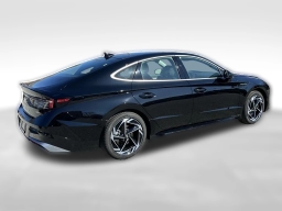 Hyundai Sonata SEL Sport AWD 2026