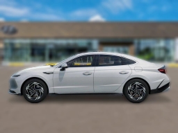 Hyundai Sonata SEL Sport FWD 2026